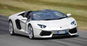 Aventador (2011 on)